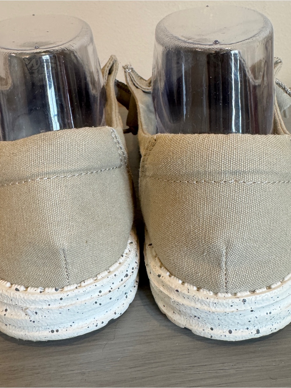 Hey Dude Wendy Women’s Slip On Shoes Size 8 Gray EUC - Picture 3 of 6